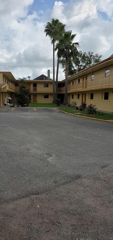 Rodeway Inn&suites Centro Médico Houston