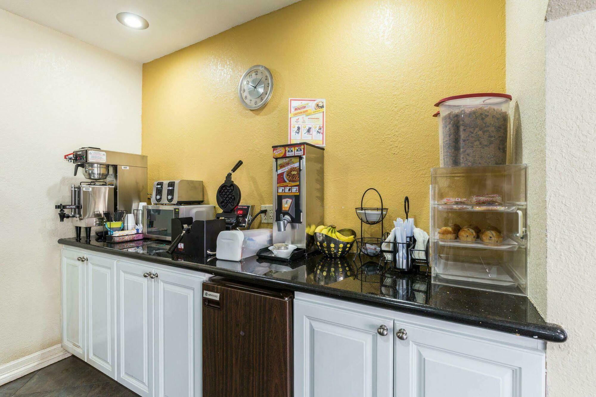 Rodeway Inn&suites Centro Médico Houston