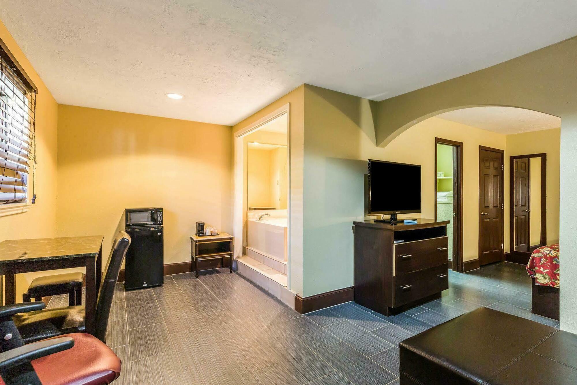 Rodeway Inn&suites Centro Médico Hotel 3*