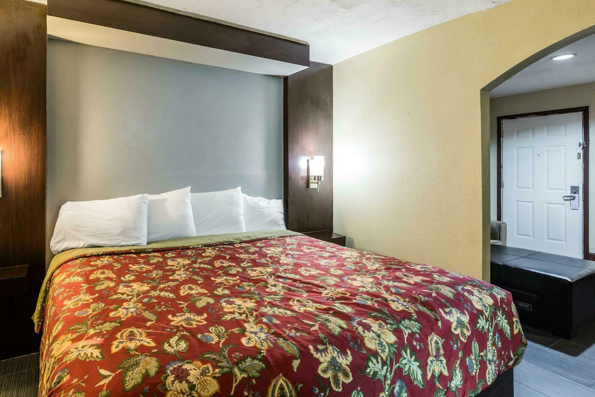 Rodeway Inn&suites Centro Médico Hotel